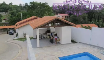 TERREA 3 DORMS NOVA COM  2 VAGAS  EM VILAGIO À 8 MINUTOS DO CENTRO DE VARGEM GRANDE PAULISTA