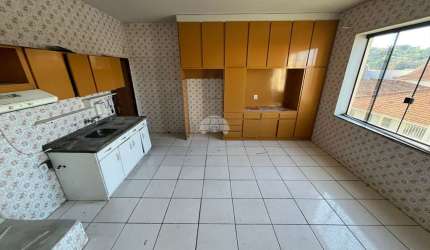 Apartamento com 4 quartos para alugar na Rua Coronel Grácia, 516, Centro, Irati, 150 m2 por R$ 1.780