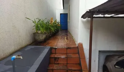 Casa com 3 dormitórios à venda por R$ 1.800.000,09 - Santa Maria - Santo André/SP