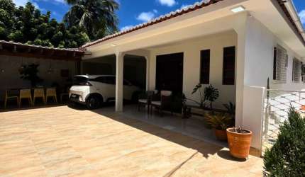 EXCELENTE CASA TÉRREA- BAIRRO LAGOA NOVA