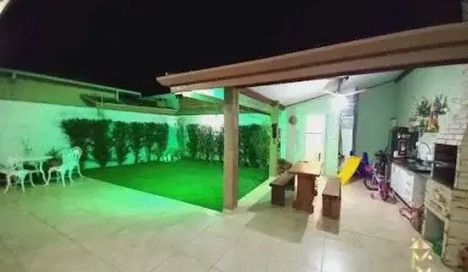 Casa à Venda em Benvirá, Tremembé - SP