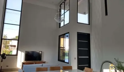 Casa em condomínio à Venda em Quiririm, Taubaté - SP