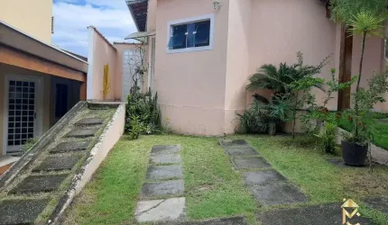 Casa em condomínio à Venda em Taubaté - SP