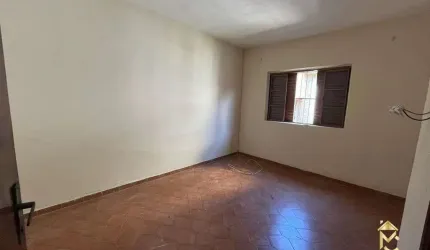 Apartamento à Venda em Parque Senhor do Bonfim, Taubaté - SP