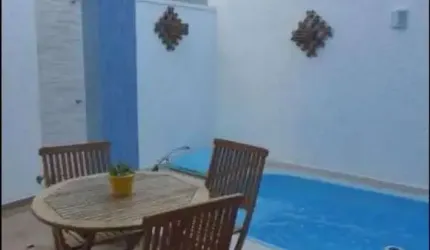 Sobrado em condomínio à Venda em Vila dos Comerciarios II, Taubaté - SP
