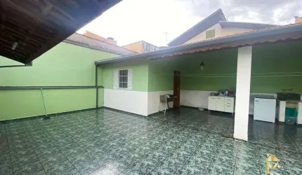 Casa à Venda em Residencial Paraíso, Taubaté - SP