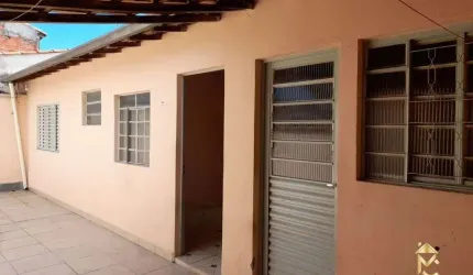 Casa à Venda em Jardim Gurilandia, Taubaté - SP