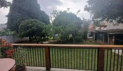 Chácara à Venda em Jardim Baronesa, Taubaté - SP
