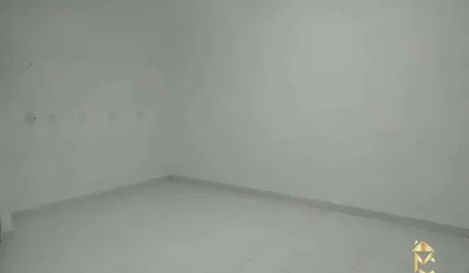 Casa à Venda em Jardim Sandra Maria, Taubaté - SP