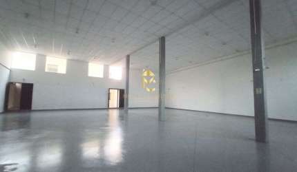 Ponto comercial disponível para locação na região Central de Taubaté.