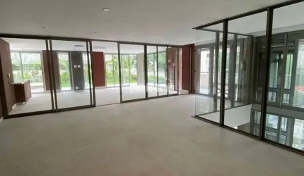 Apartamento com 290m2 no Jardim Guedala