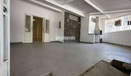 Casa com 3 Quartos, 1 Suíte e 2 banheiros à Venda, 131m² por R$ 1.199.000,00 Brooklin, São Paulo, SP