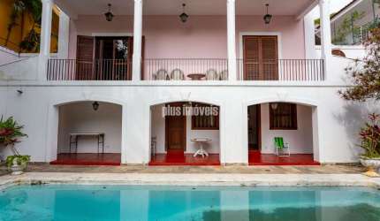 Jardim Guedala 461,0m²AC - 544,0m² Área de Terreno 3 Suítes, 3 Gar - Piscina