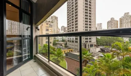 Excelente localização: Junto a Av Faria Lima com Av Cidade Jardim. Edifício projetado pelo renomado