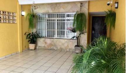 VILA SANTA CATARINA SOBRADO COM 118.0M²AU 2 DORMS, 2 GAR + EDICULA COM 1 DORM E WC - QUINTAL  CHURR.