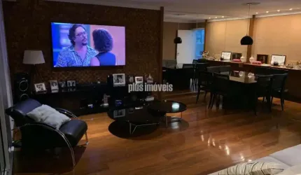 Nobre!!  Diferenciado!!Próximo ao IBIRAPUERA!! Pronto p Morar! MARQUE UMA VISITA!!!