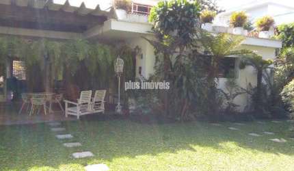 SOBRADO JARDIM GUEDALA 5 SUITES,RUA ARBORIZADA