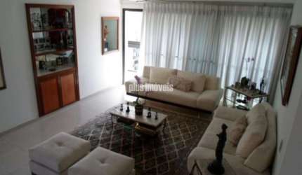 Excelente apartamento no Campo Belo