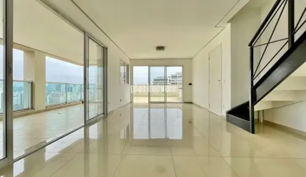 Cobertura Assobradada c/ 227m² de 3 suítes e 3 vagas