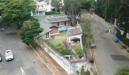Casa Térrea à Venda no Alto da Boa Vista ? 460 m² A. Construída  5 quartos, 2 suítes, 5 vagas