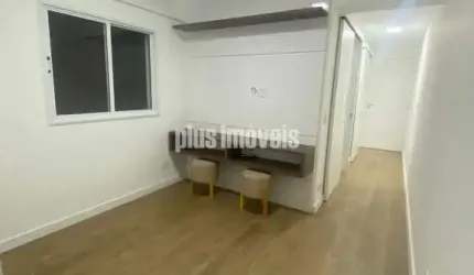 Apartamento todo reformado á venda