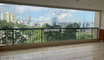 ESPAÇOSO APARTAMENTO PANAMBY, ALTO PADRÃO, AO LADO PARK BURLE MARX