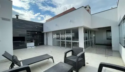 Cobertura Espetacular em Condomínio Clube - 330,0m² 3 Suítes, 3 Garagem