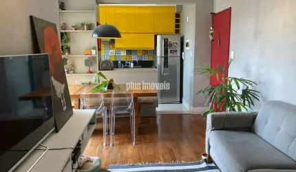 Apartamento à Venda - 2 Quartos -53m² - Reformado - Sacomã