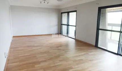 Apartamento  4 Dormitórios 4 Suítes 3 Vagas no Panamby