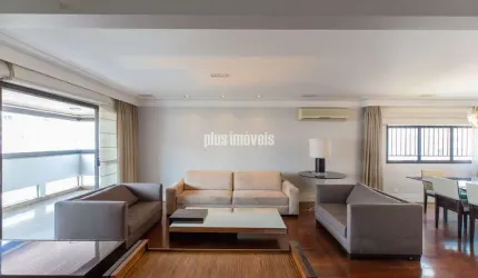 Excelente apartamento em Moema