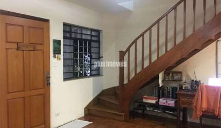Casa em charmosa vila na Vila Mariana