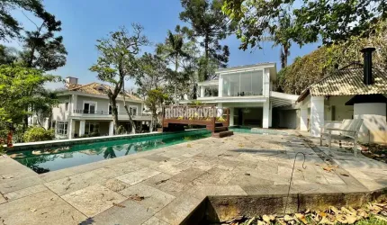 Casa de condomínio com Projeto moderno