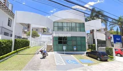 Av. Pacaembu - imóvel com renda