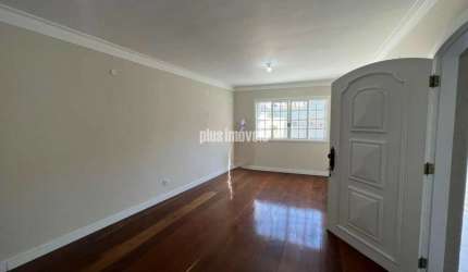 Sobrado com 141m2 na Vila Almeida