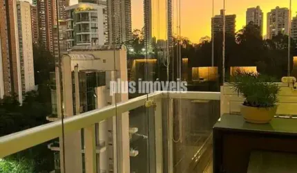 Apartamento com 2 Quartos e 2 banheiros à Venda, 72m