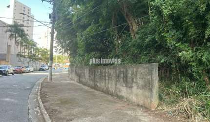 TERRENO NO MORUMBI COM 900M²