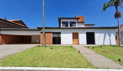 Alphaville - Casa de Condomínio com 4 Quartos e 8 banheiros à Venda, 620 m²