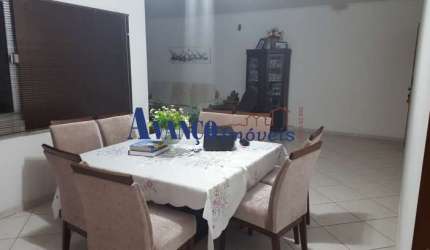 Cobertura Duplex com armários e piscina - Permuta casa em condomínio