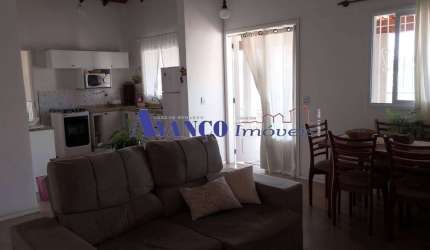 Linda casa Assobrada no Parque Cidade Jardim 1 em Jundiaí