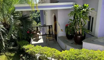Casa em Condomínio - Jardim Vitória Régia