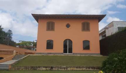 CASA COMERCIAL A VENDA