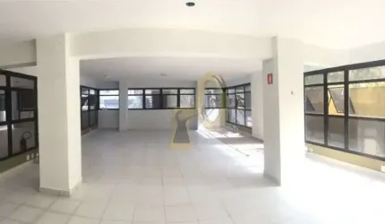 Prédio Comercial à Venda em Moema