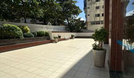 Excelente sitio com 10.000 m2 de área.