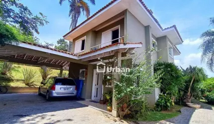 Casa Venda/locação 4 quartos sendo 2 suites em Condomínio Fechado