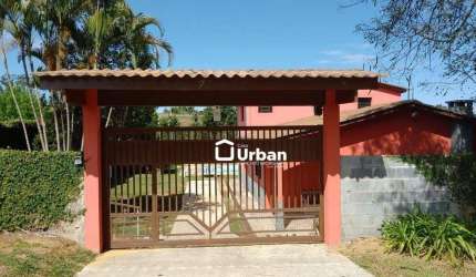 Casa  3 quartos sendo 2 suites em Condominio
