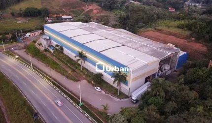 Galpão Industrial de frente a Rodovia
