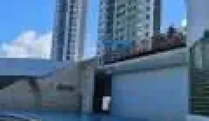Apartamento amplo no Condomínio Residencial Club Luau de Ponta Negra