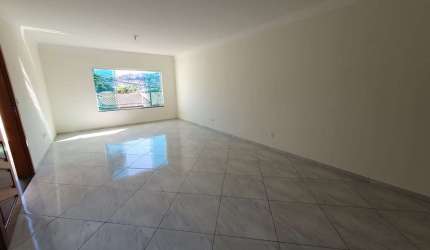 vende  sobrado novo tremembé, 3suites sendo 1 com sacada, 5 vagas de garagem