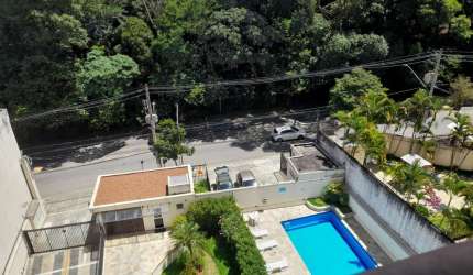 Apto venda 3 quartos sendo 1 suíte no Horto Florestal