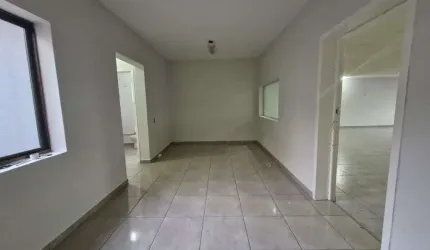 SobreLoja para alugar, 100 m² por R$ 1.950/mês - Bairro Alto - Curitiba/PR